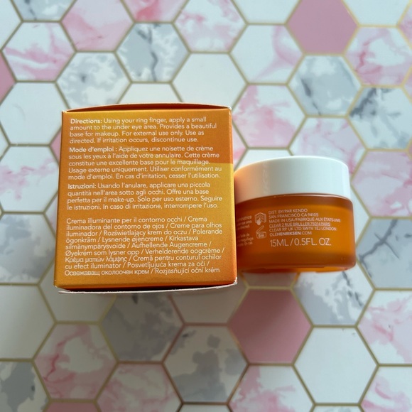 OLEHENRIKSEN Banana Bright+ Eye Crème - Picture 2 of 3